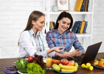 డైటీషియన్ కావాలనుకుంటున్నారా? ఇంటర్ బైపీసీ తర్వాత మీకున్న గోల్డెన్ కెరియర్ గైడ్ ఇదే!