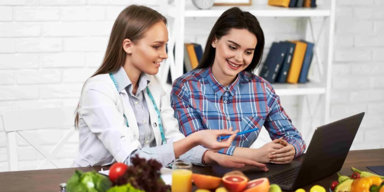 డైటీషియన్ కావాలనుకుంటున్నారా? ఇంటర్ బైపీసీ తర్వాత మీకున్న గోల్డెన్ కెరియర్ గైడ్ ఇదే!