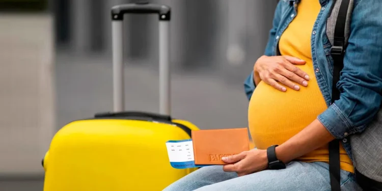 గర్భిణీ మహిళల కోసం ప్రయాణ గైడ్: ఏం చేయాలి, ఏం చేయవద్దు?