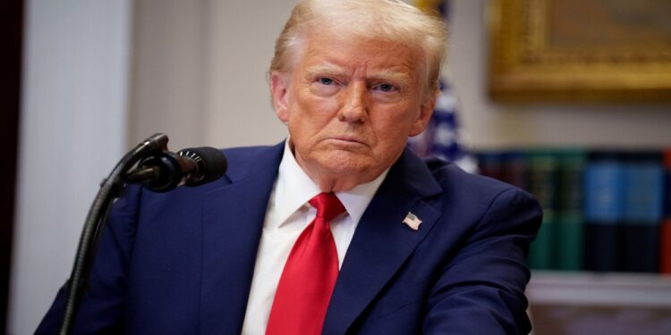 సుప్రీంకోర్టు తీర్పుతో ట్రంప్ టారిఫ్‌లకు భారీ రిఫండ్