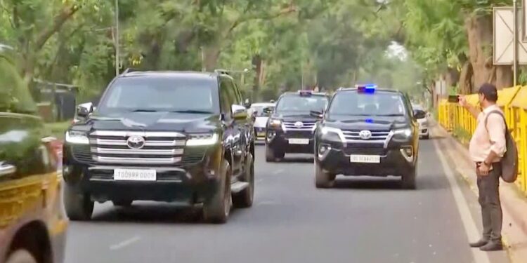 ప్రధాని పిలుపుతో కాన్వాయ్‌లు కుదించిన చంద్రబాబు, పవన్‌, లోకేశ్‌