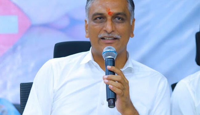 ఫ్యూచర్‌సిటీ పేరుతో రియల్ ఎస్టేట్ వ్యాపారం: హరీశ్‌రావు విమర్శలు