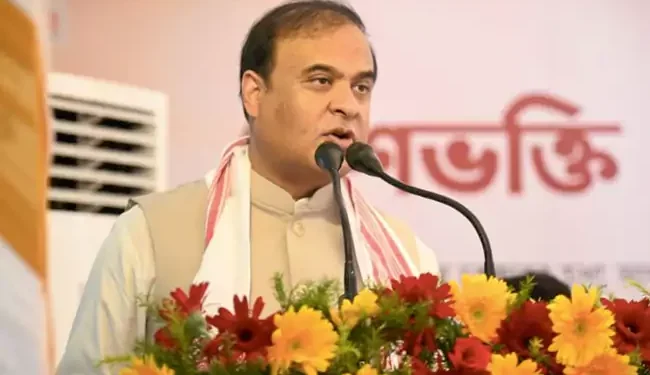 అస్సాం సీఎంగా హిమంత బిశ్వశర్మ రెండోసారి ప్రమాణస్వీకారం