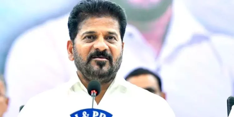 పెట్రోల్‌, డీజిల్‌ ధరల పెంపు ప్రజలపై భారంగా మారింది: రేవంత్‌రెడ్డి