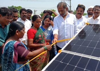 రాయలసీమలో గ్రీన్ ఎనర్జీ విప్లవం – కడపలో భారీ సోలార్ ప్లాంట్లు