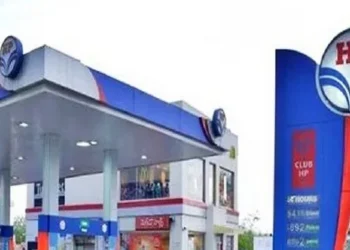 హెచ్‌పీసీఎల్‌కు రికార్డు లాభాలు.. ఒక్క ఏడాదిలో భారీ వృద్ధి