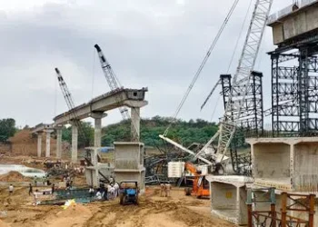 ఉత్తర్ ప్రదేశ్ హమీర్‌పుర్‌లో ఘోర ప్రమాదం.. వంతెన కూలి ఆరుగురు కార్మికుల మృతి