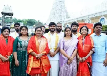 తిరుమలలో శ్రీవారిని దర్శించుకున్న హోంశాఖ మంత్రి వంగలపూడి అనిత