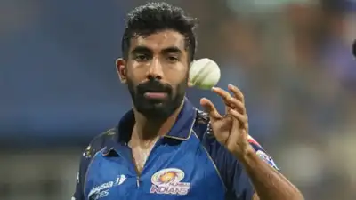 నిజమే అతడు పెద్దగా వికెట్లు తీయలేదు.. కానీ!