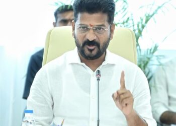 విద్యార్థుల సామగ్రి నాణ్యతపై రాజీ లేదు – సీఎం రేవంత్ రెడ్డి