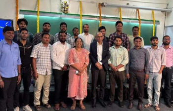 ఏడాదికి రూ.7 లక్షల ప్యాకేజీతో మైక్రోసాఫ్ట్‌లో ఎంపికైన 11 మంది విద్యార్థులు
