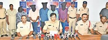 భర్తను చంపించేందుకు సుపారీ గ్యాంగ్‌ను రంగంలోకి దించిన భార్య