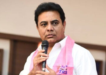 కేసీఆర్ ప్రారంభించిన టిమ్స్ ప్రాజెక్టులను పూర్తి చేయండి: ప్రభుత్వానికి కేటీఆర్ విజ్ఞప్తి
