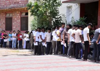 ‘నీట్’కు ఆన్లైన్ పరీక్షే శాశ్వత పరిష్కారం: నిపుణులు