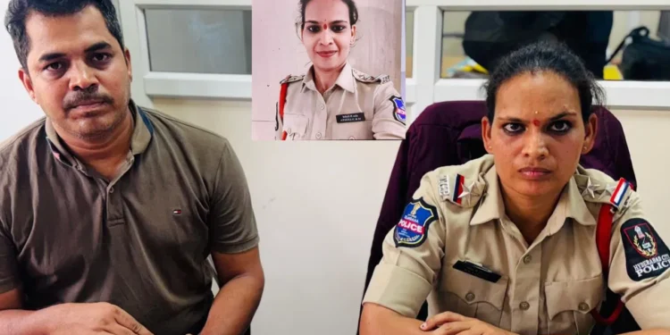 ఏసీబీ వలలో మహిళా ఎస్సై, కానిస్టేబుల్.. లంచం కేసులో అరెస్ట్