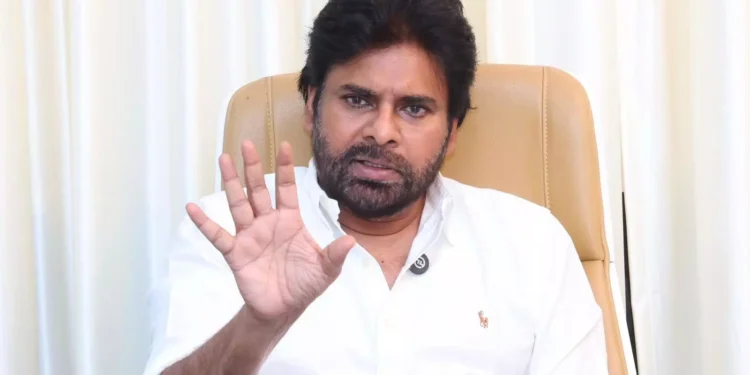జూబ్లీహిల్స్లో పవన్ కల్యాణ్ నివాసం వద్ద ఉద్రిక్తత.. భారీ పోలీసు బందోబస్తు
