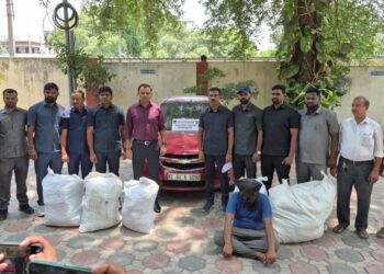 సస్పెండైన సీఐఎస్‌ఎఫ్‌ కానిస్టేబుల్‌ అరెస్ట్‌… 158 కిలోల గంజాయి స్వాధీనం