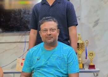 వైభవ్ సూర్యవంశీ చిన్ననాటి కఠిన శిక్షణ వెనుక కోచ్ మనీశ్ ఓఝా వెల్లడి