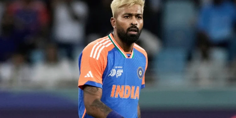 బీసీసీఐ సీఓఈ ఫిట్‌గా ప్రకటించిన గంటల్లోనే హార్దిక్‌ మళ్లీ గాయపాటు