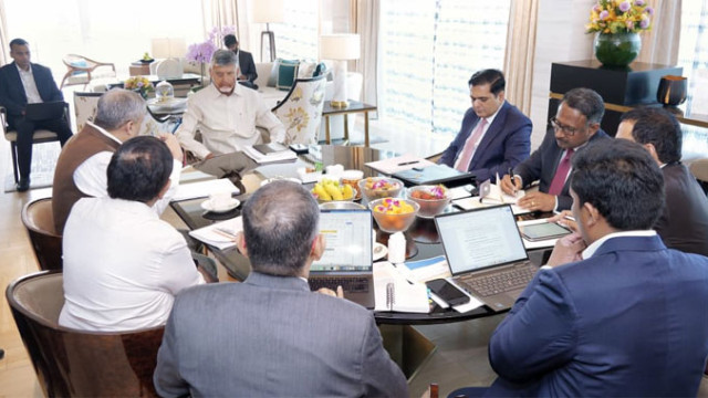 సింగపూర్ కంపెనీల పెట్టుబడులు, సెమీకండక్టర్లు, గ్రీన్ ఎనర్జీ, స్టార్టప్లపై కీలక చర్చలు