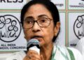 మమతాకు షాక్.. తిరుగుబాటు ఎంపీల సంచలన నిర్ణయం
