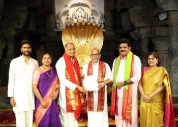 తితిదే ట్రస్టులకు రూ.1.20 కోట్ల భారీ విరాళాలు