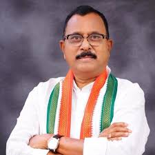గ్రూపుల పోరుతో పార్టీకి నష్టం: మల్లు రవి