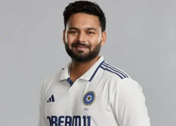 భారత్ తరఫున 50 టెస్టులు పూర్తి చేసిన వికెట్ కీపర్ల జాబితాలో రిషభ్ పంత్
