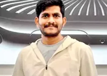 ట్రైనీ ఐపీఎస్‌ కేసులో ఫోన్‌ మిస్టరీ.. వీడియోలున్నాయన్న ఆరోపణలతో మరింత ఉత్కంఠ