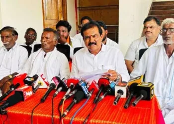 తెలంగాణలో ఫసల్ బీమా అమలు చేయాలి.. ఎమ్మెల్యే పాయల్ శంకర్ డిమాండ్ 14 తెలంగాణలో ఫసల్ బీమా అమలు చేయాలి.. ఎమ్మెల్యే పాయల్ శంకర్ డిమాండ్