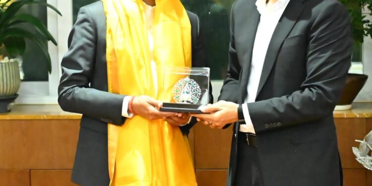 ఏపీలో పెట్టుబడులకు సహకరించండి: కొరియా కంపెనీలకు మంత్రి లోకేశ్ ఆహ్వానం