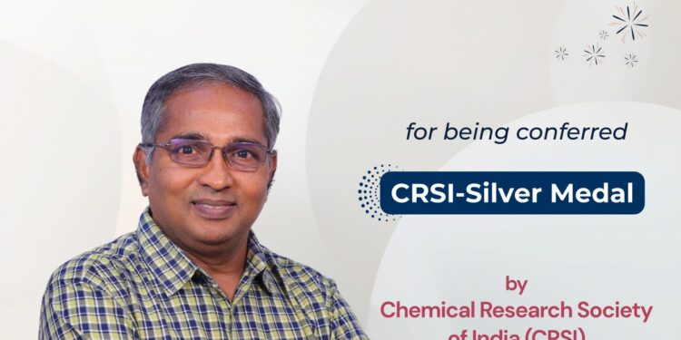 సీఎస్ఐఆర్-ఐఐసీటీ డైరెక్టర్ డా. శ్రీనివాస్రెడ్డికి సీఆర్ఎస్ఐ సిల్వర్ మెడల్ 1 సీఎస్ఐఆర్-ఐఐసీటీ డైరెక్టర్ డా. శ్రీనివాస్రెడ్డికి సీఆర్ఎస్ఐ సిల్వర్ మెడల్
