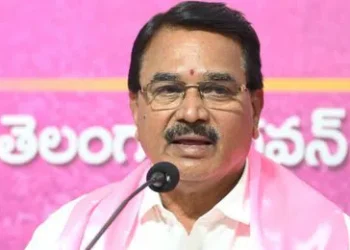 కృష్ణా జలాల్లో తెలంగాణకు 588 టీఎంసీలు కావాలి.. సీఎం రేవంత్కు నిరంజన్రెడ్డి డిమాండ్ 15 కృష్ణా జలాల్లో తెలంగాణకు 588 టీఎంసీలు కావాలి.. సీఎం రేవంత్కు నిరంజన్రెడ్డి డిమాండ్