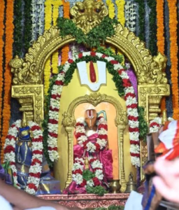 భక్తిశ్రద్ధలతో సింహాచలం గిరి ప్రదక్షిణ మహోత్సవం ప్రారంభం