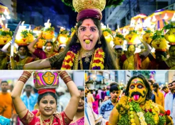 ఆషాఢ బోనాలకు ఘన ఏర్పాట్లు.. భక్తులకు సీఎం రేవంత్రెడ్డి శుభాకాంక్షలు 18 ఆషాఢ బోనాలకు ఘన ఏర్పాట్లు.. భక్తులకు సీఎం రేవంత్రెడ్డి శుభాకాంక్షలు