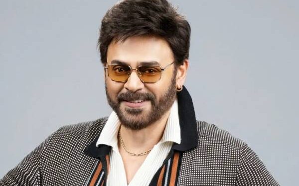 వెంకటేశ్-కల్యాణ్రామ్ మల్టీస్టారర్.. సెట్స్లోకి అడుగుపెట్టిన వెంకీ 1 వెంకటేశ్-కల్యాణ్రామ్ మల్టీస్టారర్.. సెట్స్లోకి అడుగుపెట్టిన వెంకీ