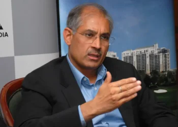 డీఎల్‌ఎఫ్‌ ఛైర్మన్‌ రాజీవ్‌ సింగ్‌ పారితోషికం రూ.44 కోట్లకు పెంపు