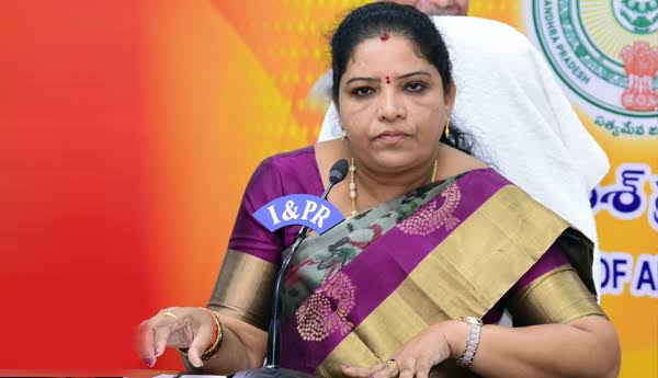అరకు అభివృద్ధి, సంక్షేమంపై లోకేశ్–సంధ్యారాణి చర్చ