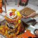 తాళంచెవులకు పూజలు.. భైరూంజీ ఆశీస్సులతో వ్యాపారం ప్రారంభం 8 తాళంచెవులకు పూజలు.. భైరూంజీ ఆశీస్సులతో వ్యాపారం ప్రారంభం