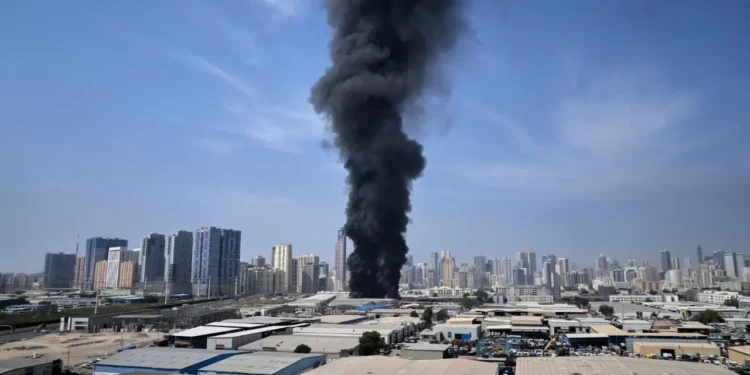 20 నిమిషాల్లో ఏడు పేలుళ్లు.. దుబాయ్‌లో హై అలర్ట్