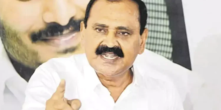తిరుచానూరు పోలీస్‌స్టేషన్‌లో భూమన.. ప్రశ్నిస్తున్న పోలీసులు