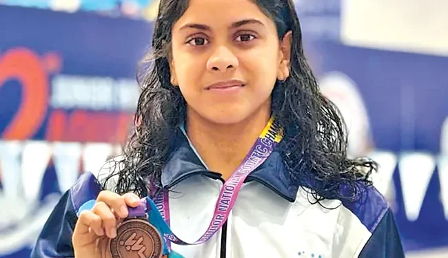 జాతీయ జూనియర్ ఆక్వాటిక్స్లో పావని, యజ్ఞసాయికి కాంస్యాలు 1 జాతీయ జూనియర్ ఆక్వాటిక్స్లో పావని, యజ్ఞసాయికి కాంస్యాలు