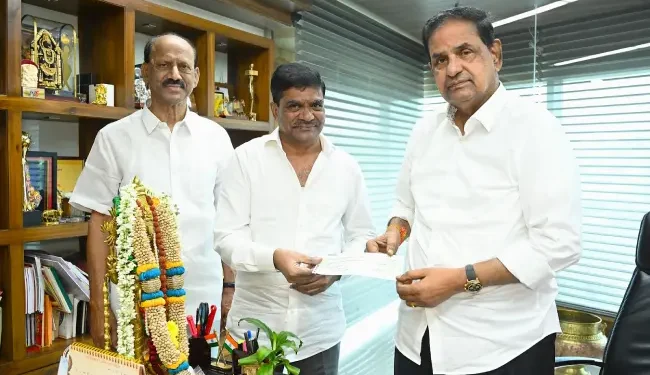 తిరుమల అన్నప్రసాదానికి భక్తి విరాళం.. రూ.10 లక్షలు