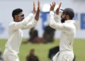 వార్మప్ మ్యాచ్లో బౌలర్ల తడబాటు.. శ్రీలంక XI భారీ స్కోరు 17 వార్మప్ మ్యాచ్లో బౌలర్ల తడబాటు.. శ్రీలంక XI భారీ స్కోరు