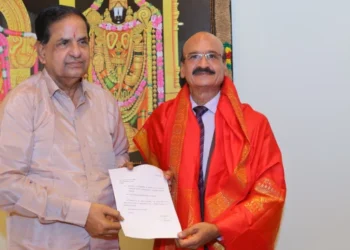 స్విమ్స్‌ డైరెక్టర్‌గా డాక్టర్‌ జగదీశ్‌ బాధ్యతల స్వీకరణ