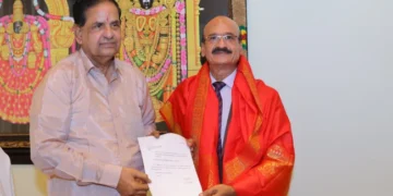 స్విమ్స్‌ డైరెక్టర్‌గా డాక్టర్‌ జగదీశ్‌ బాధ్యతల స్వీకరణ