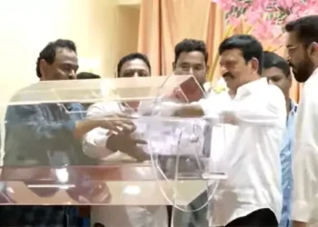 పేదల సొంతింటి కల సాకారం.. ఇందిరమ్మ ఇళ్ల లక్కీ డ్రా 5 పేదల సొంతింటి కల సాకారం.. ఇందిరమ్మ ఇళ్ల లక్కీ డ్రా