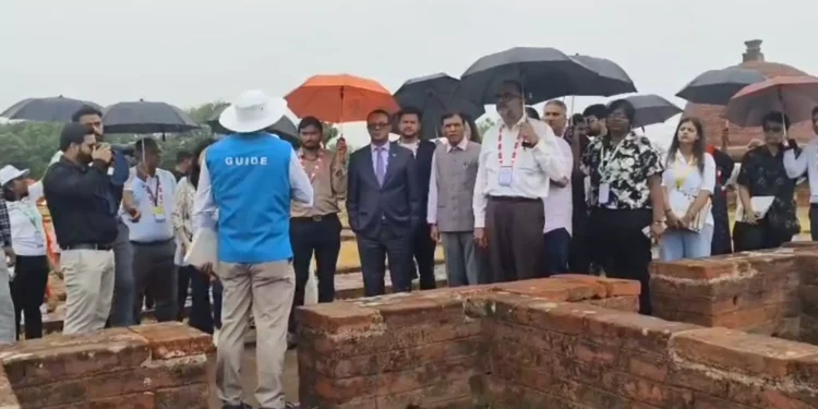 విశాఖ తొట్లకొండకు బ్రిక్స్‌ ప్రతినిధుల సందర్శన