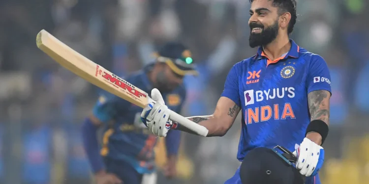 విరాట్ తొలి టీ20 కథ.. ఓ ఇన్నింగ్స్ మార్చేసిన కెరీర్ 1 విరాట్ తొలి టీ20 కథ.. ఓ ఇన్నింగ్స్ మార్చేసిన కెరీర్