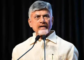 డేటాతోనే సమర్థవంతమైన నిర్ణయాలు తీసుకోవాలి: సీఎం 2 డేటాతోనే సమర్థవంతమైన నిర్ణయాలు తీసుకోవాలి: సీఎం